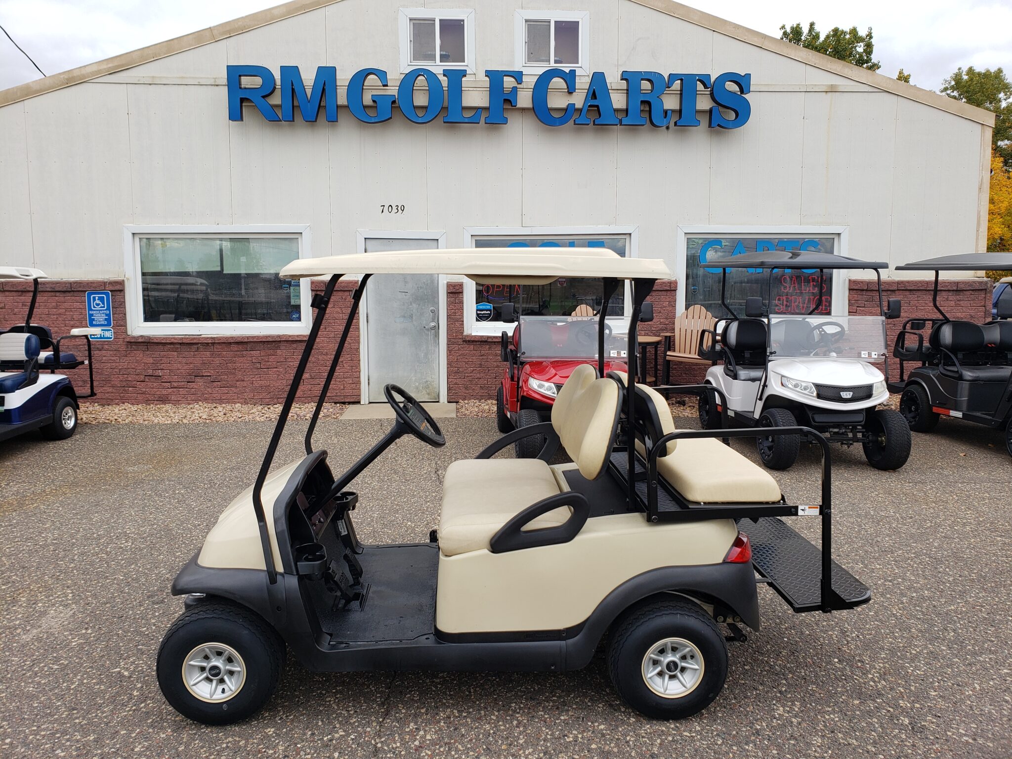 2011 Club Car Precedent RM Golf Carts