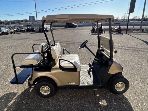 2014 EZ-GO RXV - Image 4