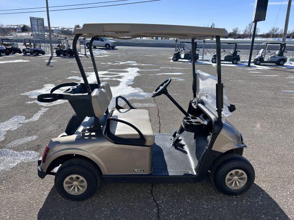 2019 EZ-GO RXV - Image 4