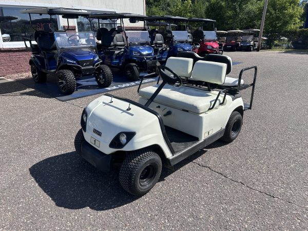 2002 Yamaha G16 - Image 2