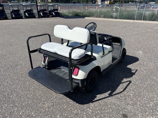 2002 Yamaha G16 - Image 5